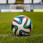 4 Penyerang Tengah Prancis yang Bermain di Bundesliga 2024/2025