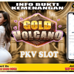 https://heylink.me/vipdomino.official/