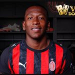 Pervis Estupinan Resmi Merapat ke AC Milan, Gantikan Theo Hernandez