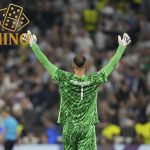 Detik-detik Saat Skuad PSG ‘Lawan’ Klub Demi Beri Penghormatan Terakhir untuk Donnarumma