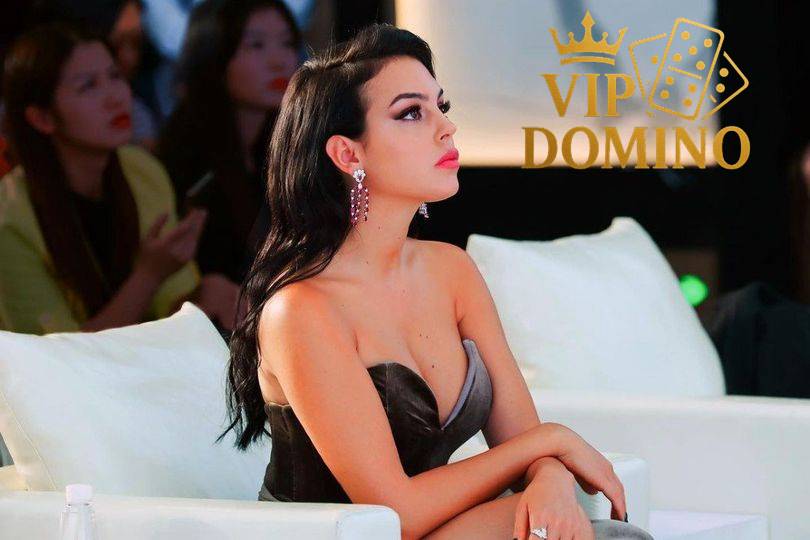 Tapak Tilas Georgina Rodriguez: Dari Penjaga Toko Sampai Jadi Tunangan Cristiano Ronaldo