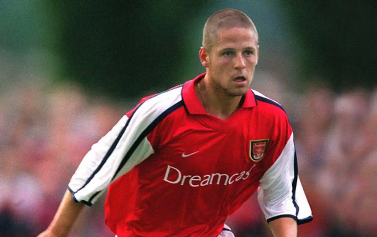 5 Pemain Arsenal yang Pernah Memakai Nomor Punggung 34
