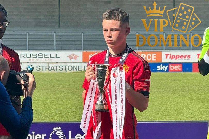 MU Dihantam Kabar Buruk: Kai Rooney Cedera dan Harus Menepi Lama