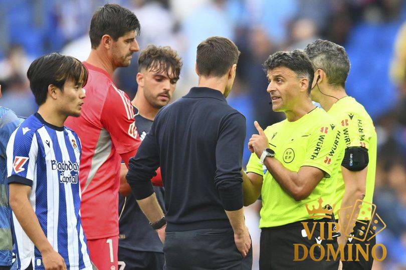 Alonso Geram dengan Kartu Merah Huijsen: Itu Kuning!